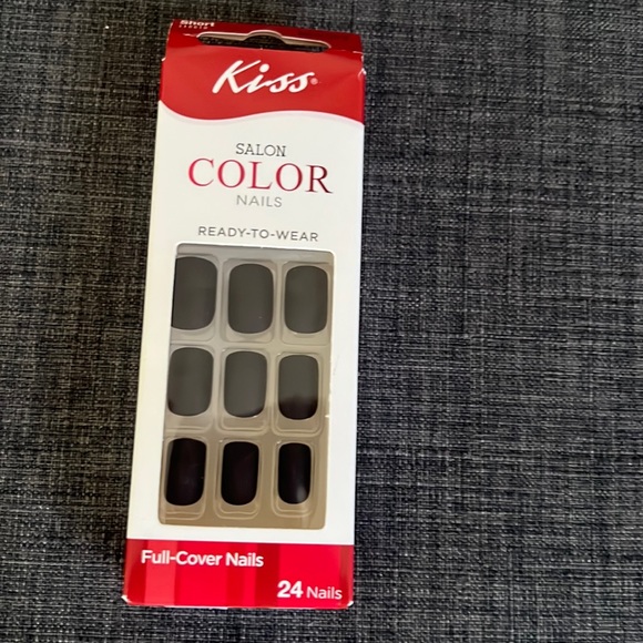 Kiss Salon Color Nails- Short - Picture 1 of 1